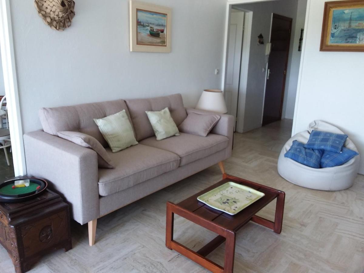 Appartement 3P Residence La Napoule Village Plage Манделю-ла-Напул Екстериор снимка
